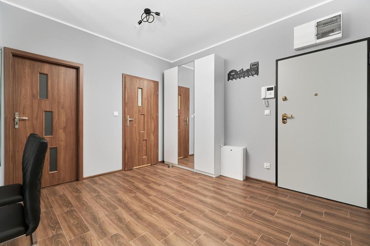 Apartments Wroclaw Jana Pawla II With Free Parking Wroclaw By Noclegi Renters Eksteriør bilde