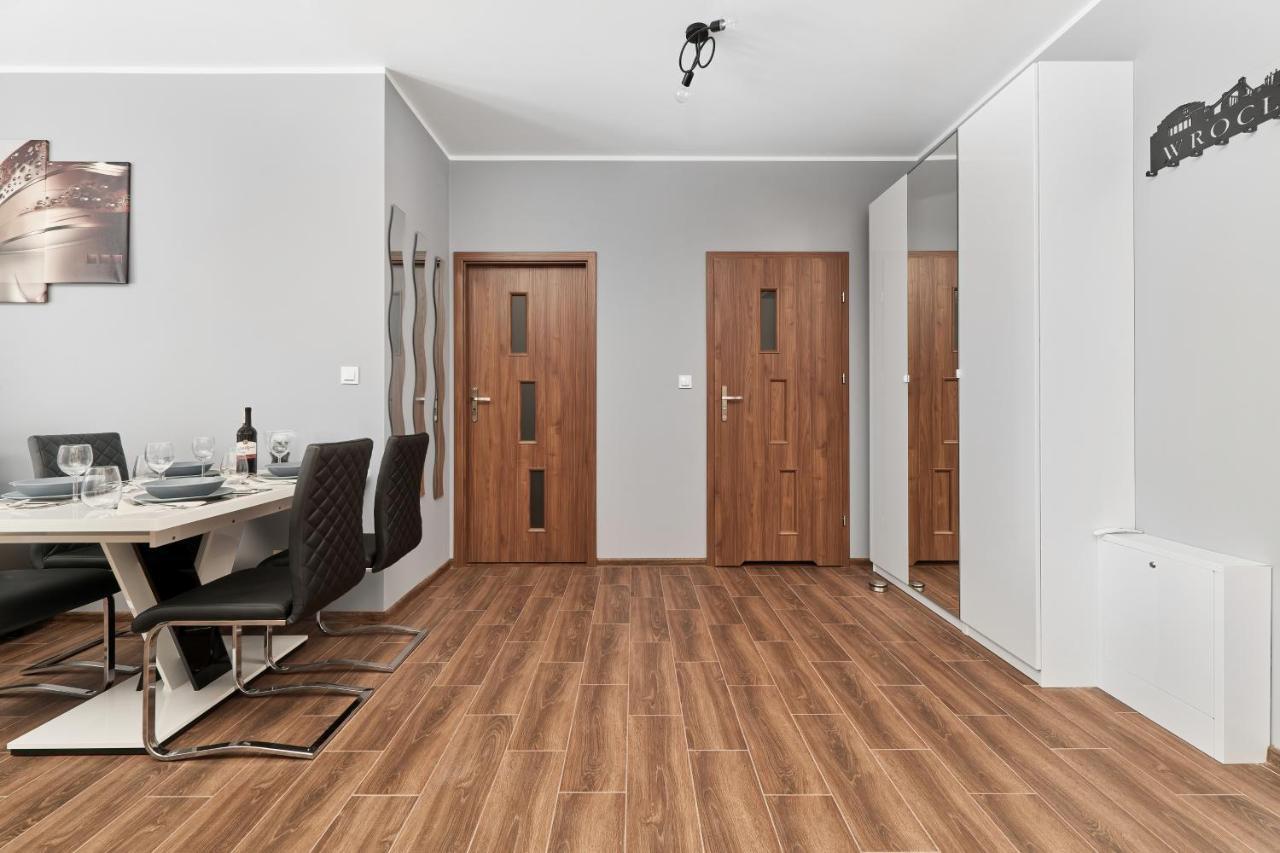 Apartments Wroclaw Jana Pawla II With Free Parking Wroclaw By Noclegi Renters Eksteriør bilde